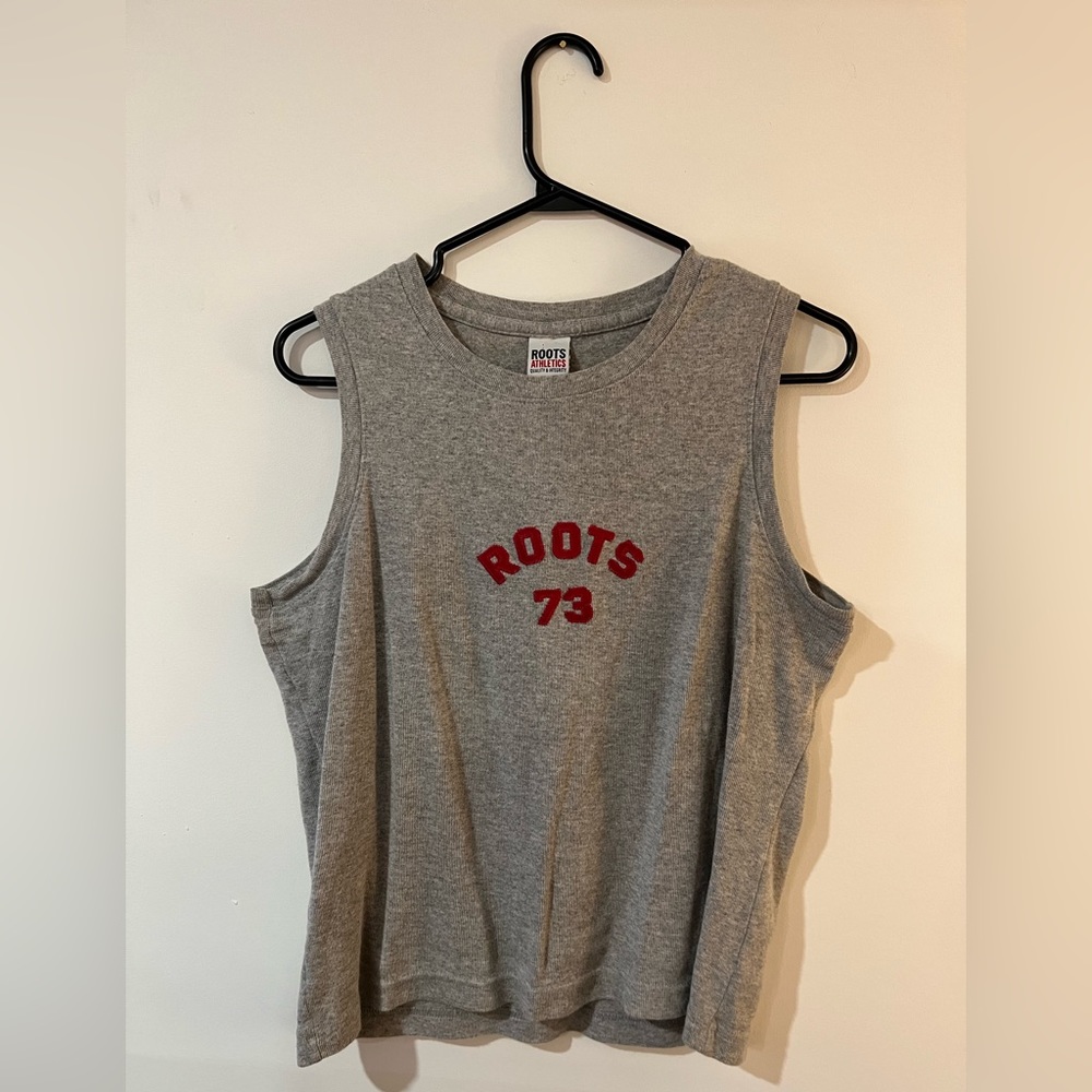 Vintage gray Roots tank ❤️